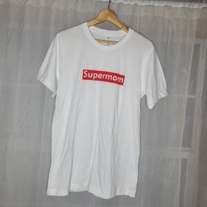 Supermom Shirt Womens Size Medium White Red New Cotton